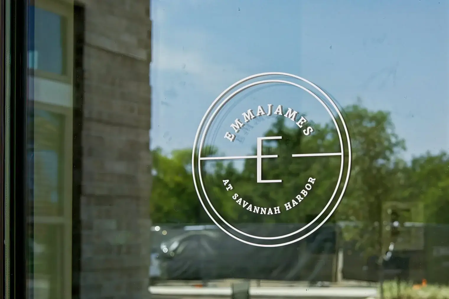 3538193c e9df 47ef ab29 4c868c720c86 1 100 o le upscale strong light ai 40 tone enhance 30 color enhance 30